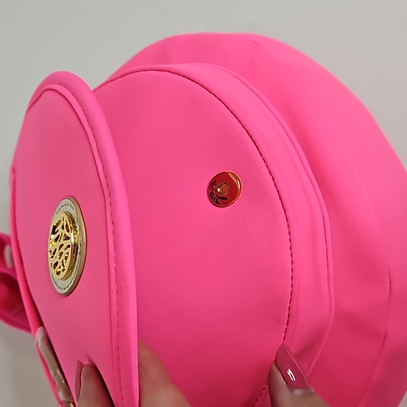 Lilly Pulitzer Giavanna Neoprene Crossbody Aura Pink NEW - Picture 6 of 12
